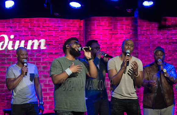 Naturally 7 - The Iridium - NYC - 2018