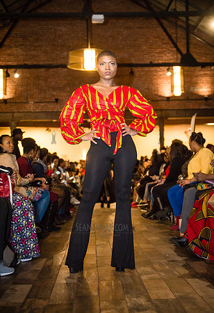 MIDGETgirafe - Ankara Bazaar - 26 Bridge St - BK USA - 2017