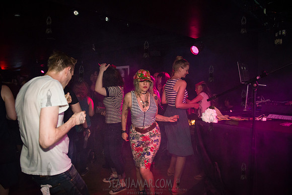 Oscillate Wildly - Le Poisson Rouge - NYC - 2015