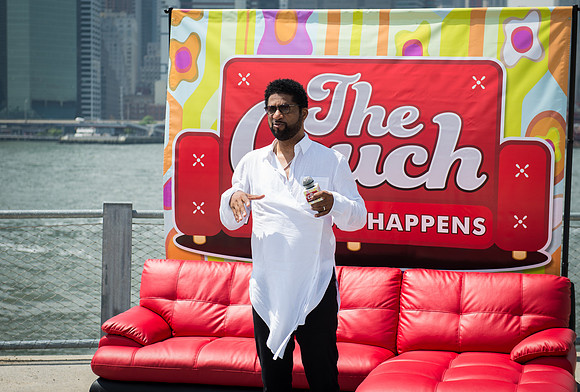 The Couch - Brooklyn Bridge Park Pier 1 - BK USA - 2015