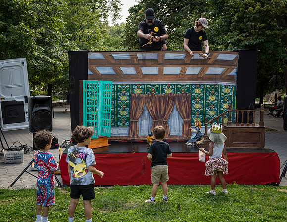 CPF Puppet Mobile - Cinderella Samba - Marcus Garvey Park - NYC