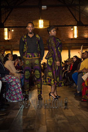 MIDGETgirafe - Ankara Bazaar - 26 Bridge St - BK USA - 2017