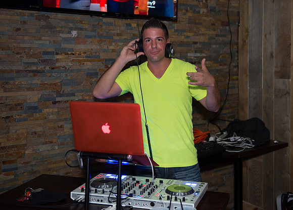 2014-04-11 Kilroys - Carlstadt NJ