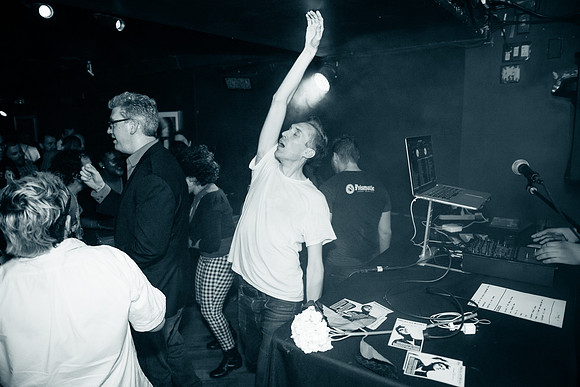 Oscillate Wildly - Le Poisson Rouge - NYC - 2015