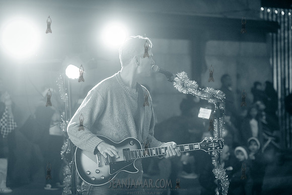 DID Christmas Tree Lighting - Dumbo Archway - NYC - 2024