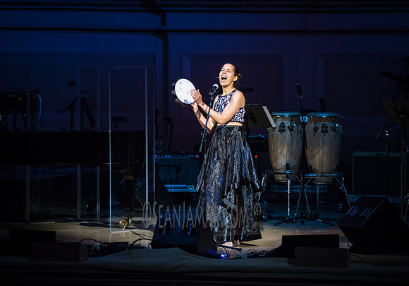 Rhiannon Giddens - Tribute to Aretha Franklin - Carnegie Hall - NYC - 2017