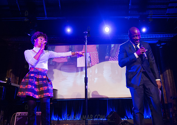 Malik Yoba  & Syndee Winters - Feminine Weapon - The Cutting Roo