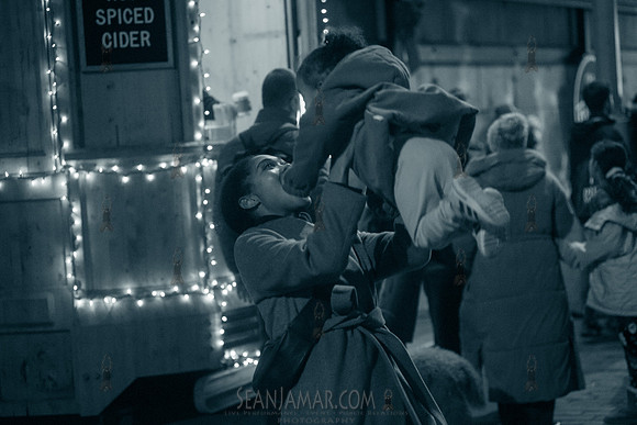 DID Christmas Tree Lighting - Dumbo Archway - NYC - 2024