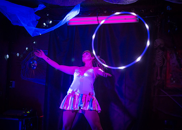 Sabrena Sunshine - Glow Burlesque - Hells Kitchen Lounge - Newark NJ - 2015