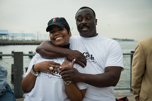 The Couch - Brooklyn Bridge Park Pier 1 - BK USA - 2015