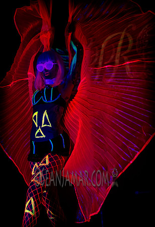 Niki Tiki - Glow Burlesque - RBar - NYC - 2013