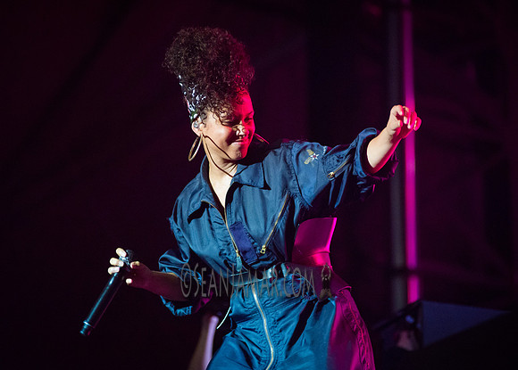 Alicia Keys - Roots Picnic - Bryant Park - NYC - 2016