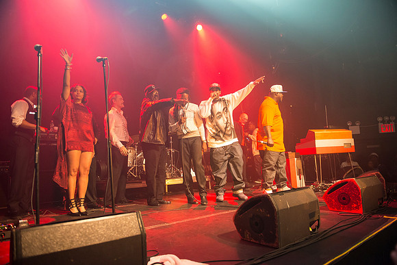 Adrian Younge & Venice Dawn f/ Ghostface Killah - Gramercy Theat