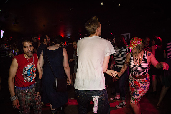 Oscillate Wildly - Le Poisson Rouge - NYC - 2015