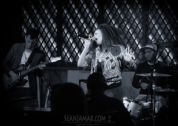 Wayna - Ginnys Supper Club - Harlem USA - 2015