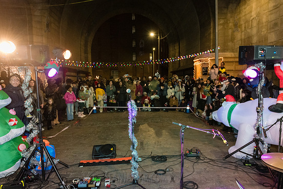 DID Christmas Tree Lighting - Dumbo Archway - NYC - 2024