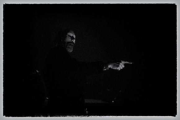 Adrian Younge & Venice Dawn f/ Ghostface Killah - Gramercy Theat