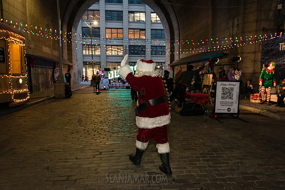 DID Christmas Tree Lighting - Dumbo Archway - NYC - 2024