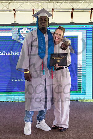 Humanitieis IV Graduation - Queens Botanical Garden - NYC - 2022