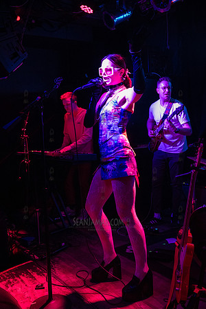 Elle Galvin - Mondo NYC - Bowery Electric - NYC - 2024