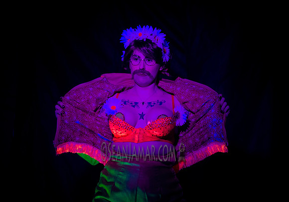 Minnie d'Moocha - Glow Burlesque - Hells Kitchen Lounge - Newark NJ - March 2017