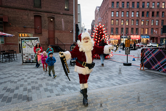 DID Christmas Tree Lighting - Dumbo Archway - NYC - 2024