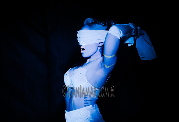 Vonka Romanov - Glow Burlesque - Hells Kitchen Lounge - Newark NJ - March 2017