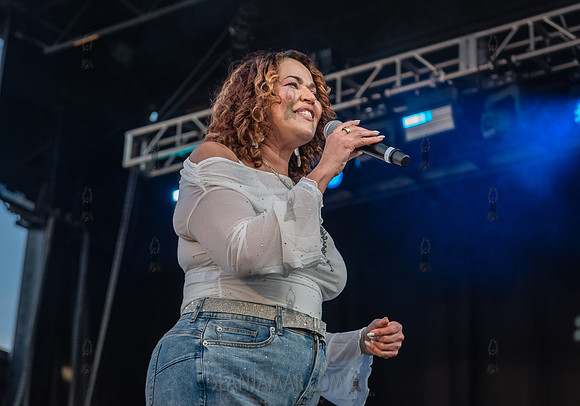 Judy Torres - NYC SummerStage - La Sonora Poncena - Stapleton Wa
