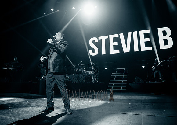 Stevie B - Freestyle & Old School Extravaganza - Radio City Music Hall - NYC - 2017
