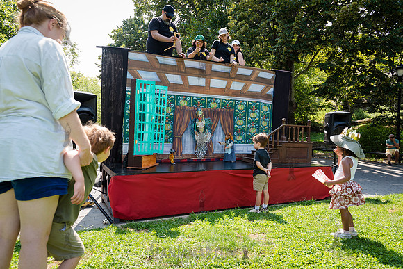 CPF Puppet Mobile - Cinderella Samba - Marcus Garvey Park - NYC