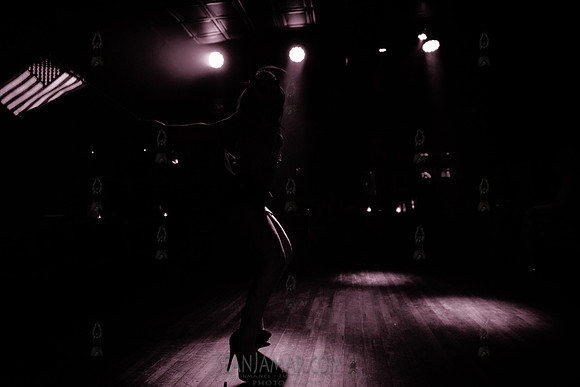Vonka Romanov - Cirque De So Weird - Hells Kitchen Lounge - Newark NJ - 2018