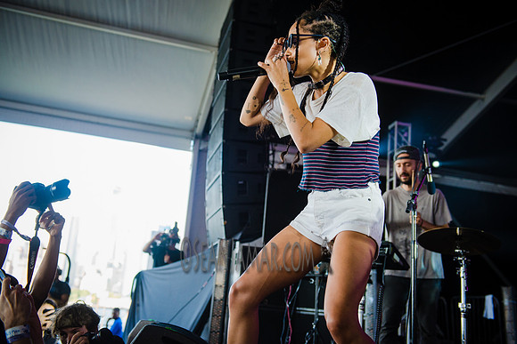 Lolawolf - Full Moon Music Festival - Governors Island - NYC - 2016