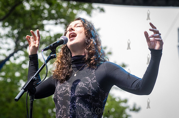 Grace Cummings - NYC SummerStage - Aussie BBQ - Rumsey Playfield