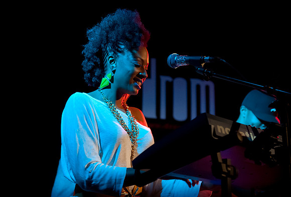 Sy Smith & Zo