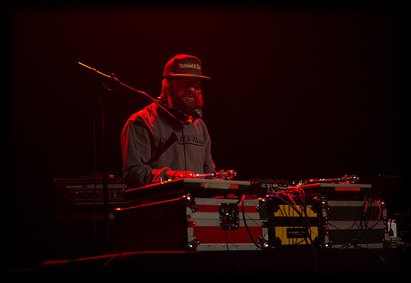 Joie 13 - Gramercy Theatre - NYC - 2013