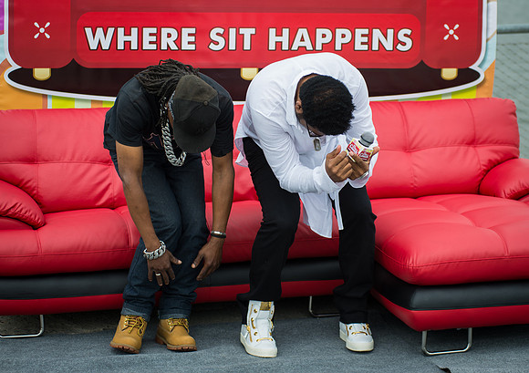 The Couch - Brooklyn Bridge Park Pier 1 - BK USA - 2015