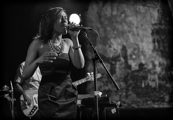 Madia - Soul Factory - Drom - NYC - April 2013