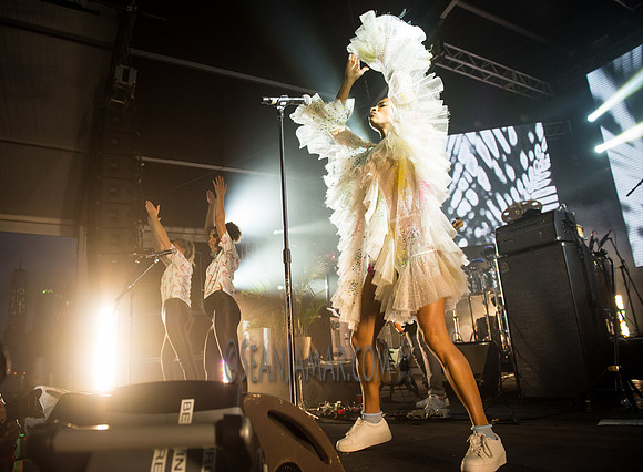 Escort - Full Moon Music Festival - Governors Island - NYC - 2016