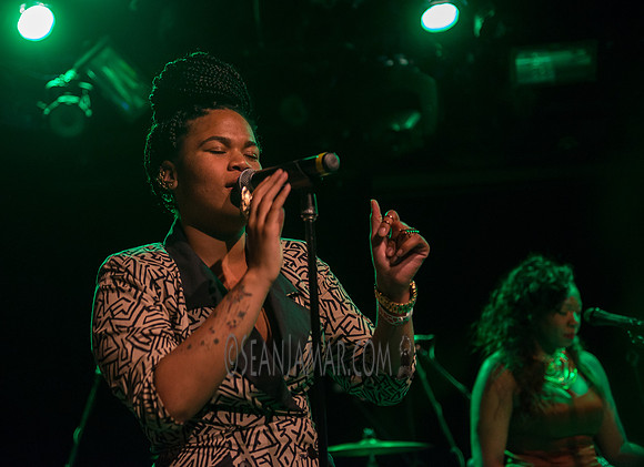 lauramvulaandking09052013-1674