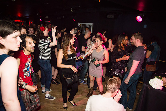 Oscillate Wildly - Le Poisson Rouge - NYC - 2015