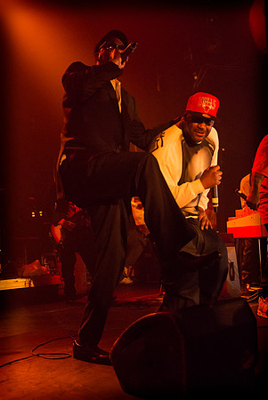 Adrian Younge & Venice Dawn f/ Ghostface Killah - Gramercy Theat