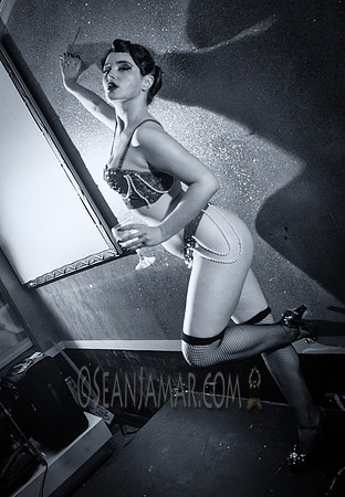 Pearls Daily - 9mm A Noir Soiree - Beauty Bary - NYC - 2016