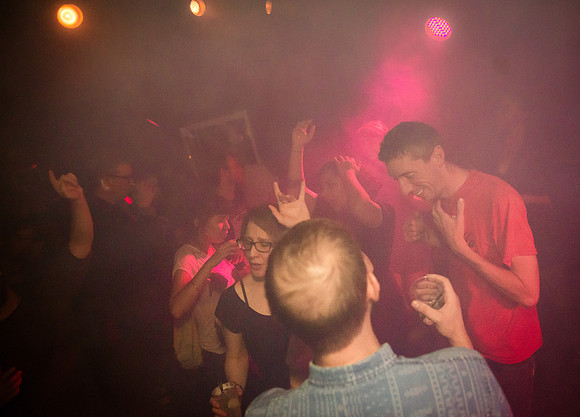 Oscillate Wildly - Le Poisson Rouge - NYC - 2015