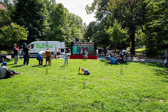 CPF Puppet Mobile - Cinderella Samba - Marcus Garvey Park - NYC